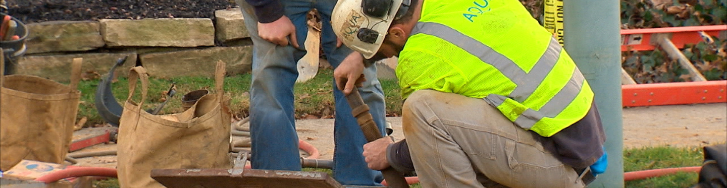 installing water pipes